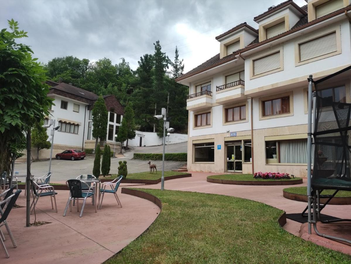 Hotel Penagrande Cangas De Narcea Ngoại thất bức ảnh