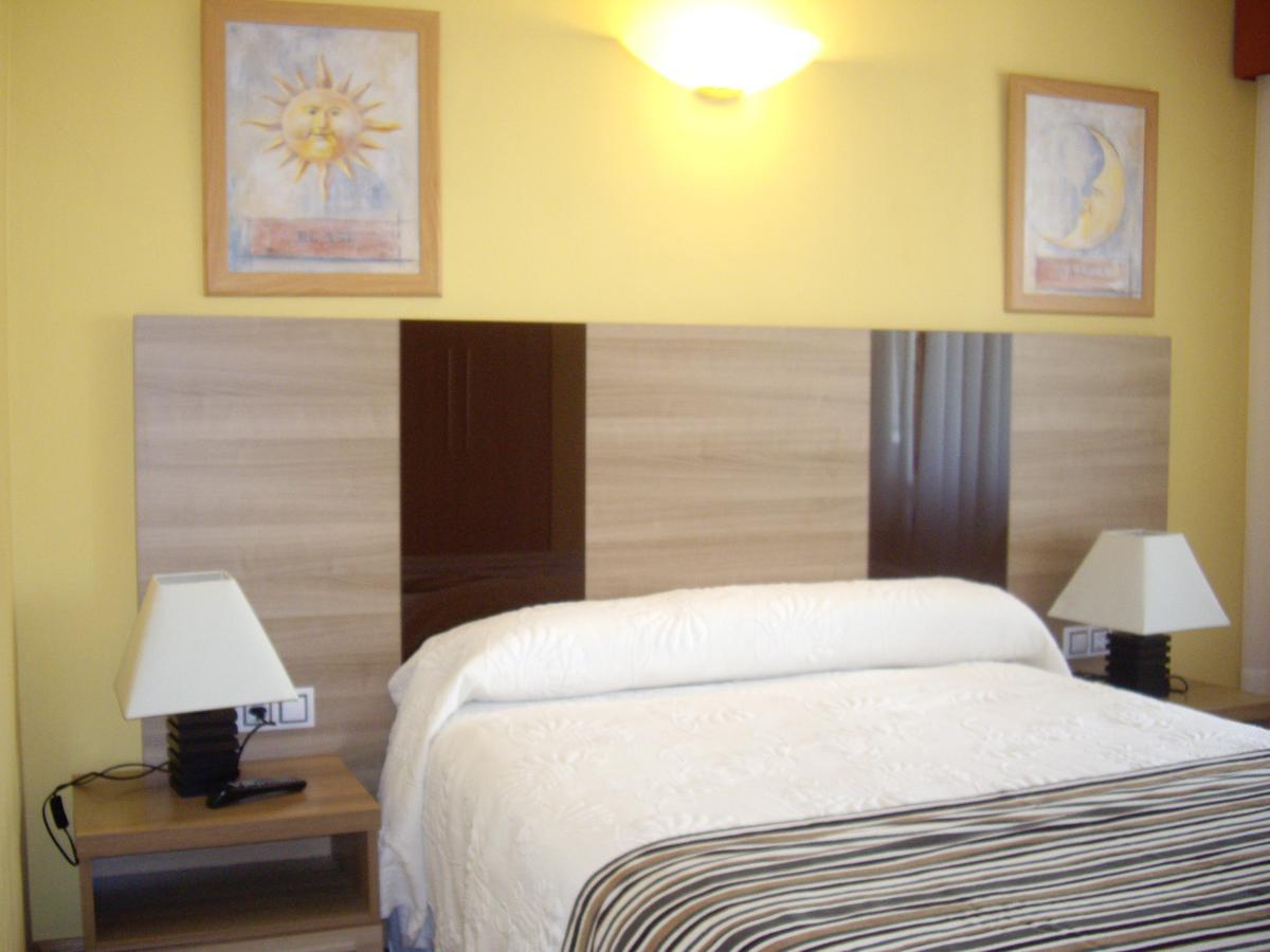 Hotel Penagrande Cangas De Narcea Ngoại thất bức ảnh
