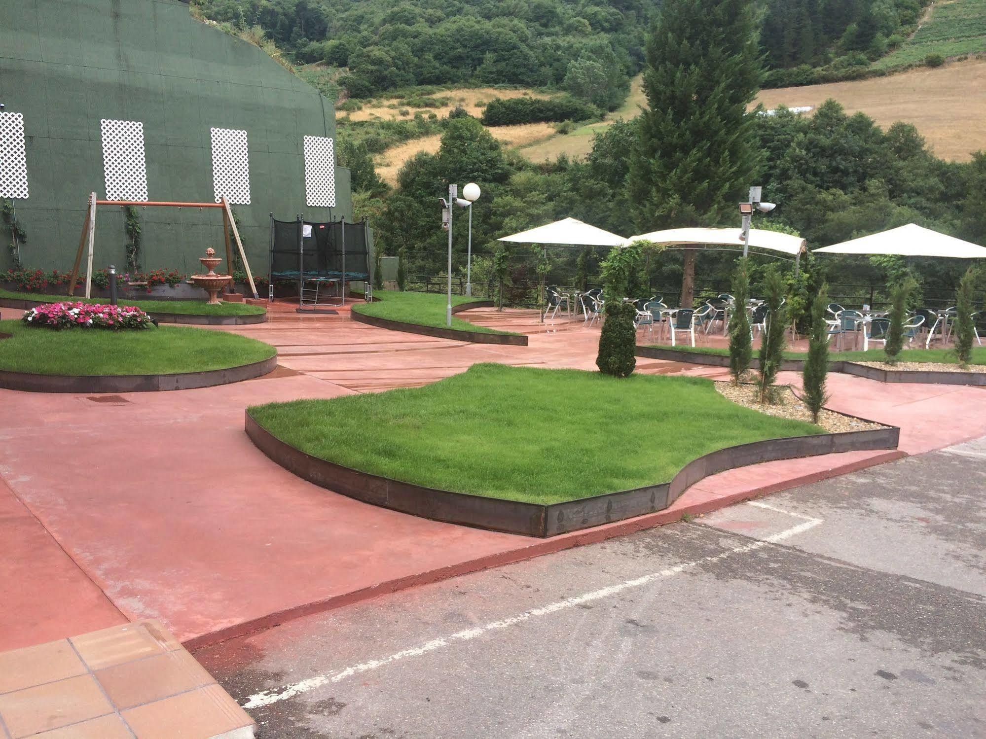 Hotel Penagrande Cangas De Narcea Ngoại thất bức ảnh